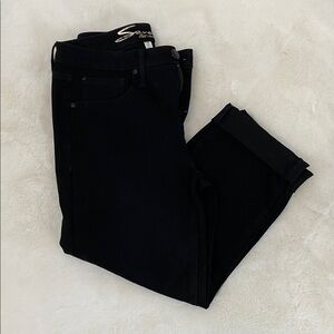 Seven7 Classic Black Denim Tower Straight Crop with Cuff. Size 4. NWOT